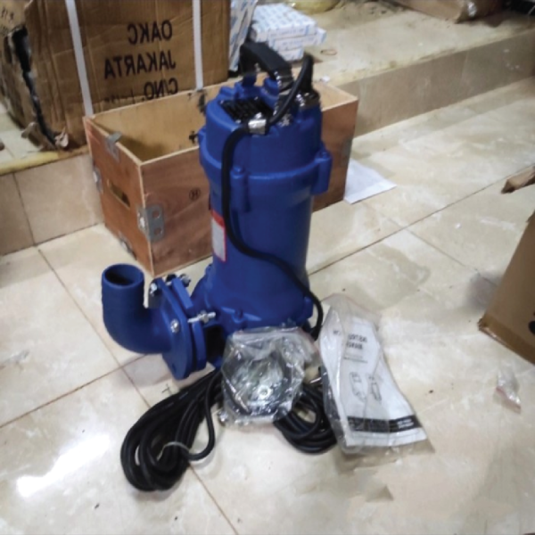 SUBMERSIBLE PUMP